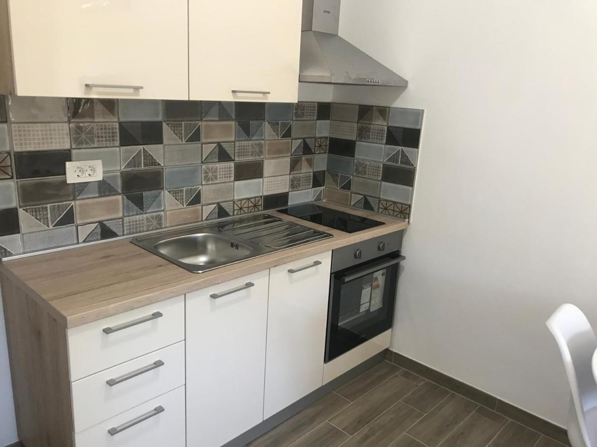 Apartments Lena Baška Eksteriør billede