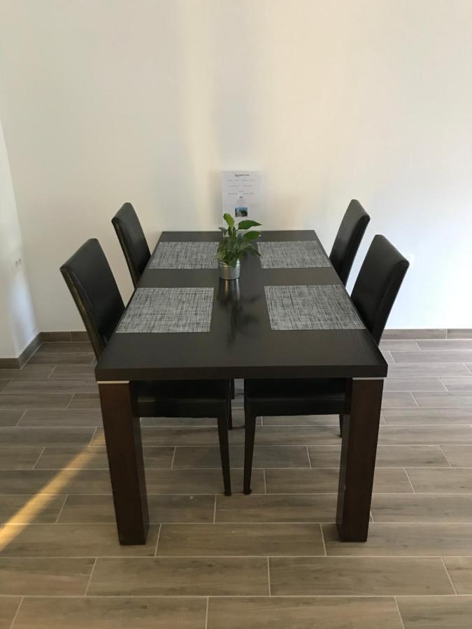 Apartments Lena Baška Eksteriør billede